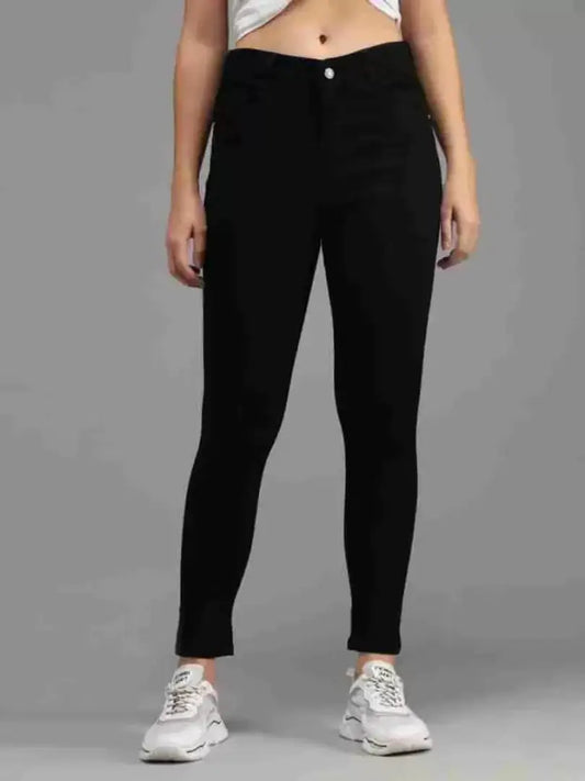 Stylish Black Denim Self Design Jeans For Women