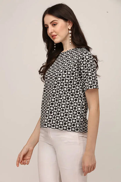 Elegant Black Lycra Printed Tshirt For Women